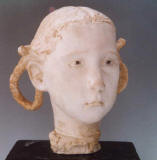 Gesso_fanciulla_visto_da_sinistra_cm_28.jpg (16704 Byte)